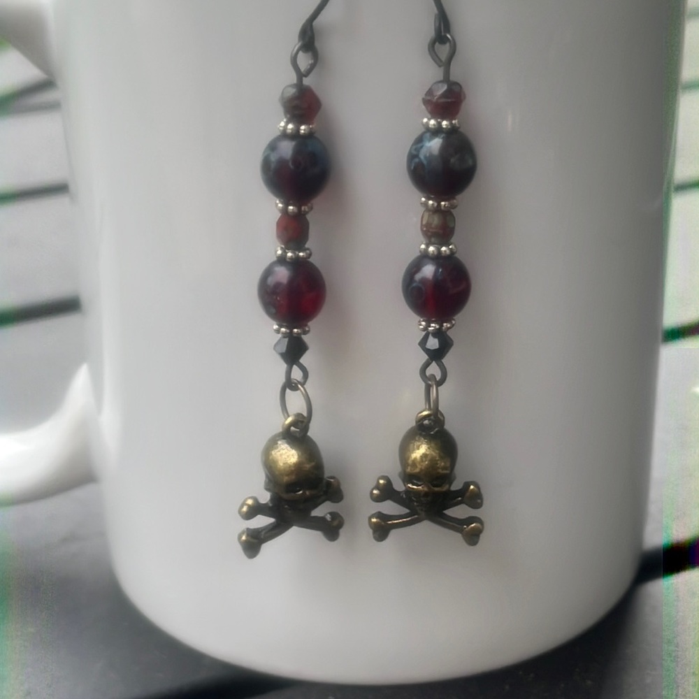 Handcrafted skull & crossbones earrings Czech glass